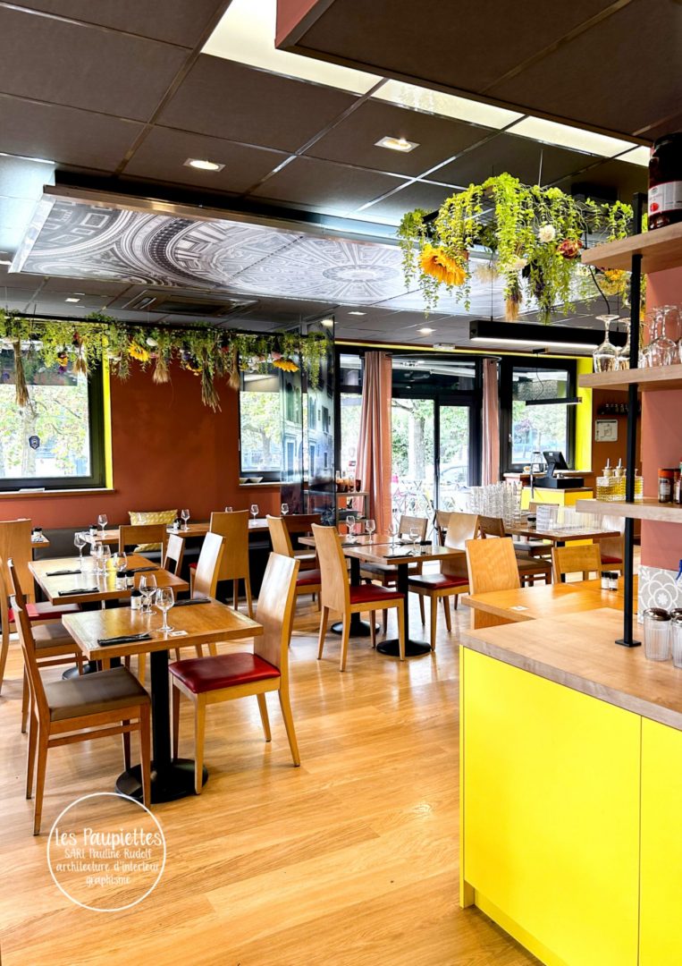 Salle du restaurant L’Entre-Nous